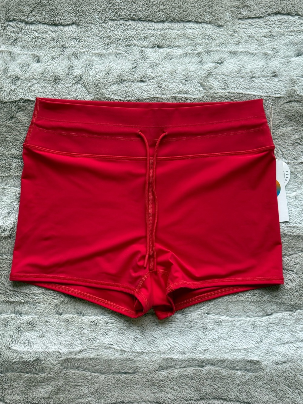 NWT Vuori Shorty Swim Shorts in Bright Red Size L - Picture 4 of 13